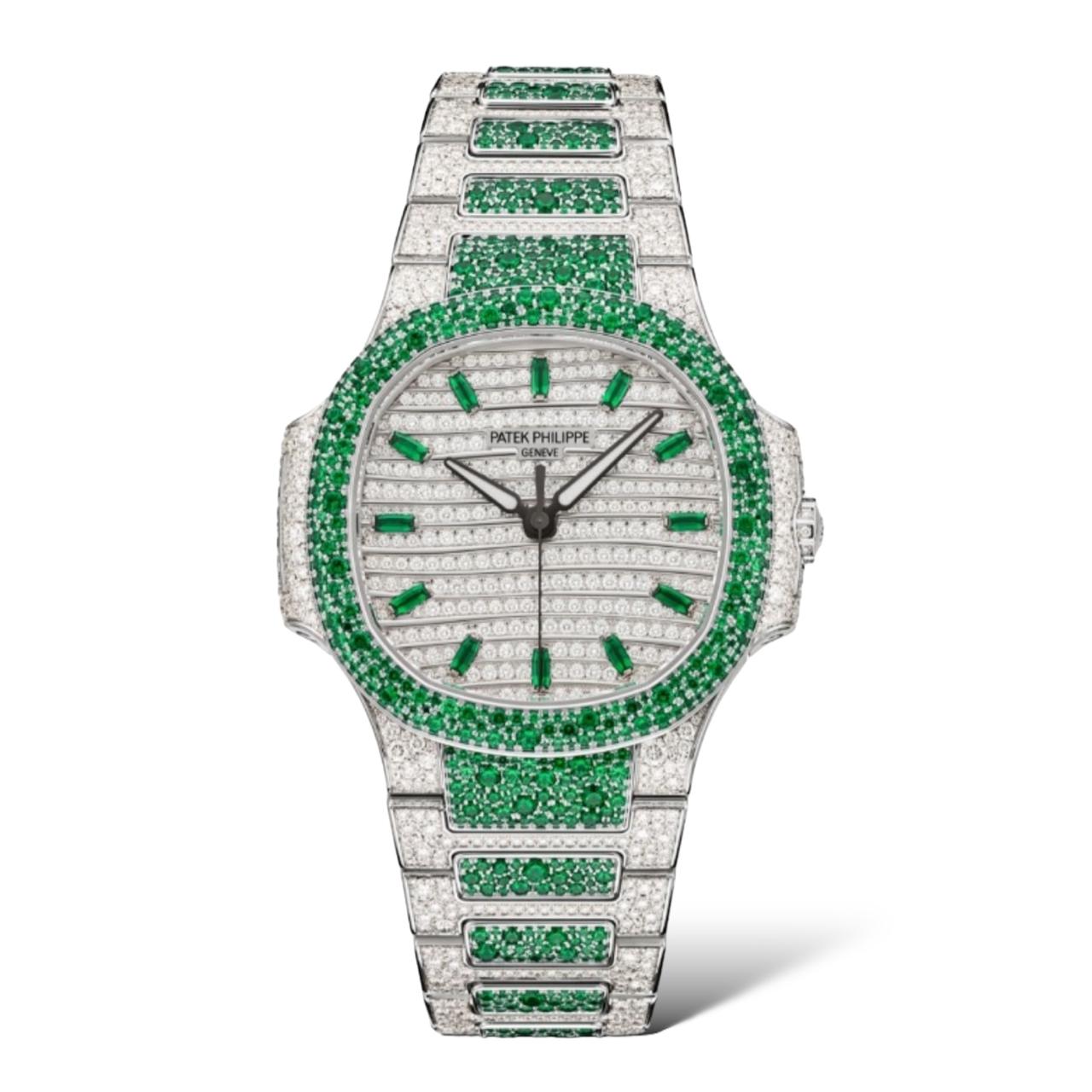 Patek Philippe Nautilus 35.2mm 7118/1453G Self-Winding Paved With Diamonds And Emerald - Exotic Boutique Dubai